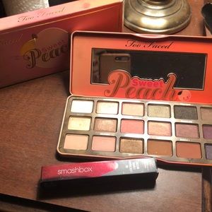 Too Faced Peach Palette+  **NIB Smashbox Lippie